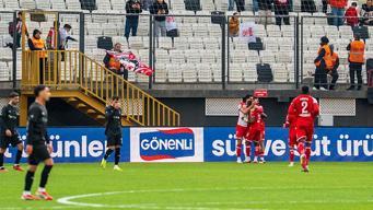 Sivasspor Manisa'da Okoronkwo'yla güldü... Manisa FK - Sivasspor maç sonucu 0-1