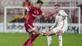 Anadolu yakası ilçe derbisinde gol sesi çıkmadı... Ümraniyespor - Pendikspor maç sonucu 0-0