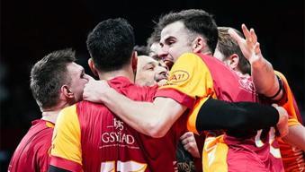 Galatasaray HDI Sigorta Efeler Ligi'nde normal sezonu galibiyetle kapadı