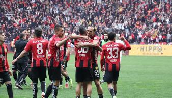 Eskişehirspor: 4 - Kütahyaspor: 0
