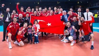 AXA Sigorta Kupa Voley şampiyonu Ziraat Bankkart... Ziraat Bankkart - Galatasaray HDI Sigorta maç sonucu 3-0
