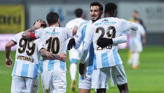 Erzurumspor FK şampiyonluğa koşuyor! Şehirde bayram havası...