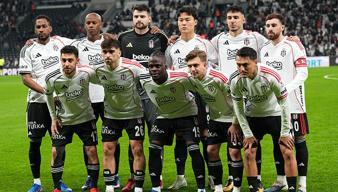 Beşiktaş'ın yıldızına Antalyaspor maçında şok protesto!