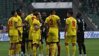 Göztepe'de düşüş sürüyor