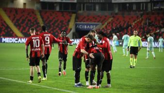 Gaziantep FK 3 maç sonra güldü
