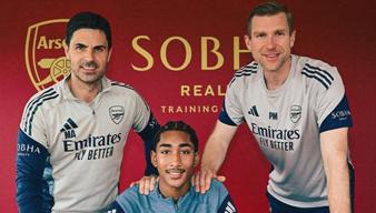 Arsenal, 16 yaşındaki Marli Salmon ile ön sözleşme imzaladı