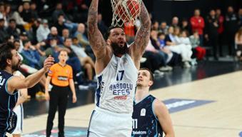 Anadolu Efes, sahasında fire vermedi | Anadolu Efes - Türk Telekom maç sonucu: 101 - 91