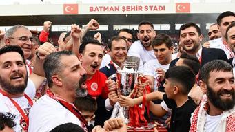 Batman Petrolspor kupasını aldı, hedef Süper Lig