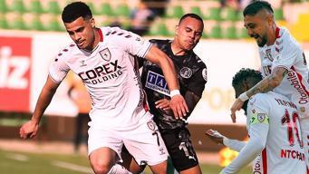 (ÖZET) Samsunspor Süper Lig'de seriye bağladı... Alanyaspor - Samsunspor maç sonucu 2-3