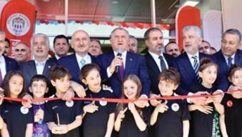 Gençlik ve Spor Bakanı Osman Aşkın Bak: ‘Trabzonspor bir dünya markası'