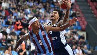 İlk yarı finalist Bahçeşehir Koleji oldu... Trabzonspor - Bahçeşehir Koleji maç sonucu 78-94