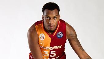 Galatasaray'da üç ayrılık resmen açıklandı
