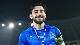 Göztepe, Elvin Cafarguliyev'in peşinde