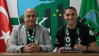 Emir Ortakaya'nın yeni adresi Kocaelispor
