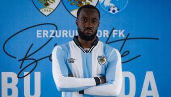 Erzurumspor FK, Ganalı futbolcu Elisha Owusu'yu kadrosuna kattı