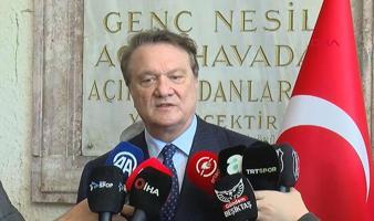 Beşiktaş Kulübü Başkanı Hasan Arat'tan yabancı hakem açıklaması