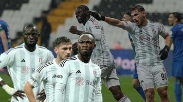 Beşiktaş - Çaykur Rizespor maçını spor yazarlar değerlendirdi: Penaltıyı atladı | Beşiktaş'a olay benzetme: 2. Amatör maçı