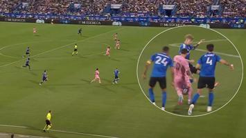 Orta sahadan aldığı topla ablukayı böyle yardı: Messi mucizesi