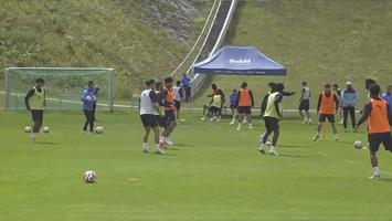 Başakşehir'de Eldor Shomurodov, takımla ilk antrenmanına çıktı