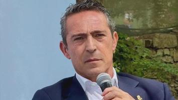 Fenerbahçe başkanı Ali Koç '"Teknik direktörümüz yerli mi, yabancı mı olsun?' oylaması yaptırdı