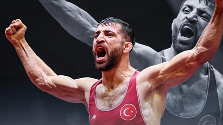 Milli güreşçi Murat Fırat'tan 2026 Avrupa Şampiyonası'na gümüş madalya