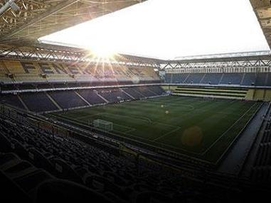 Fenerbahçe - Galatasaray derbisinin bilet fiyatları belli oldu! Büyük talep var....