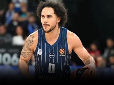 Anadolu Efes'ten Shane Larkin açıklaması! 2 ay sahalardan uzak kalacak