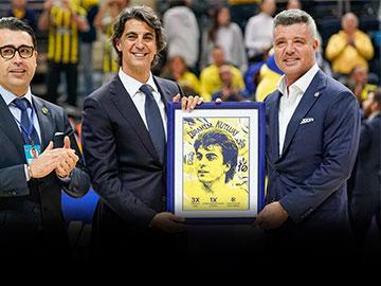 Forması emekli edildi! Fenerbahçe'den İbrahim Kutluay'a büyük onur