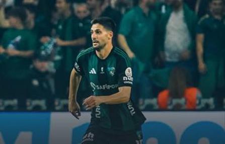 Süper Lig ekibinde şok ayrılık! Sözleşmesi feshedildi...