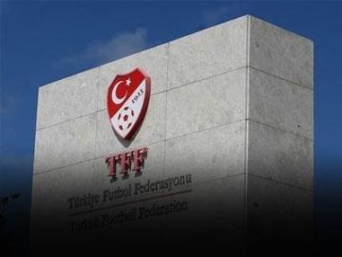 FIFA kokartı takacak hakemler belli oldu