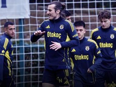 Fenerbahçe'nin Samsunspor maçı kamp kadrosu açıklandı