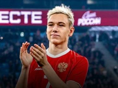 Rusya Milli Takımı, Batrakov'u Galatasaray'a uğurladı