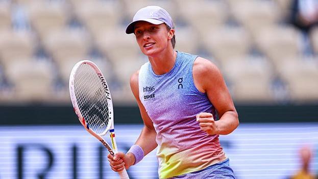 Iga Swiatek inspired by Nadal, walks into second round in 43 minutes