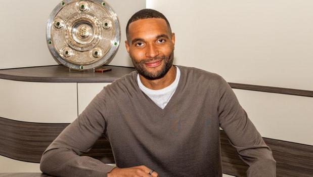 Jonathan Tah officially joins Bayern Munich!