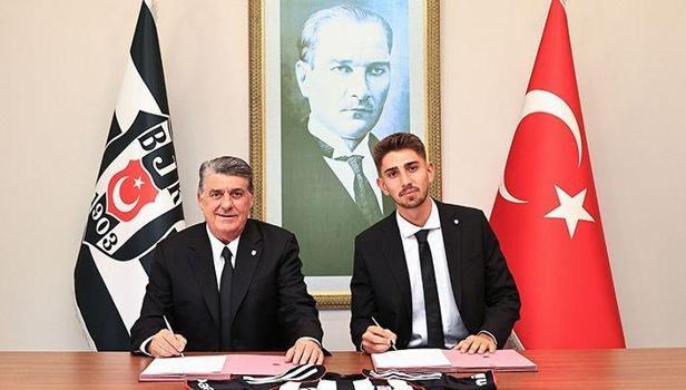 Beşiktaş, Demir Ege Tınaz'ı resmen duyurdu! Sözleşme imzalandı...