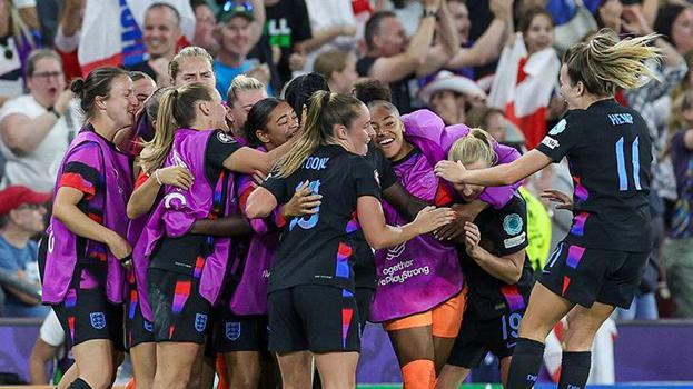 'Is this a movie?!' Lionesses defy all odds! England storms into Euro 2025 final!