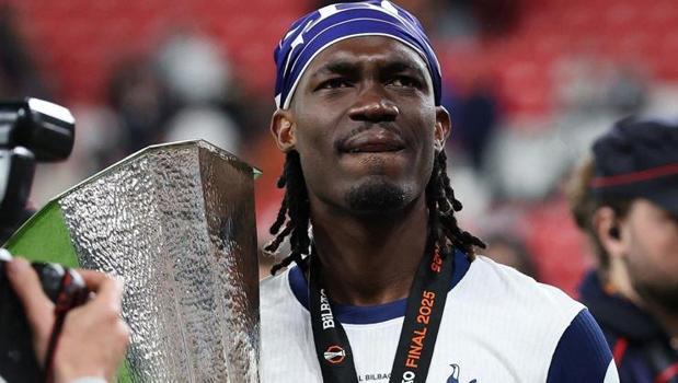 Hüngür hüngür ağladı: Fenerbahçe'de Bissouma yarışı başladı! Bonservisi belli oldu