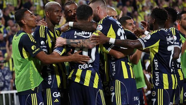 Fenerbahçe'de ayrılık! Federasyon resmen açıkladı