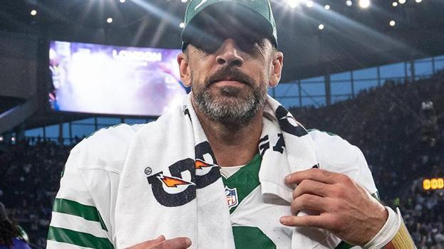 Aaron Rodgers is back: How far will the new chapter last in Pittsburgh?