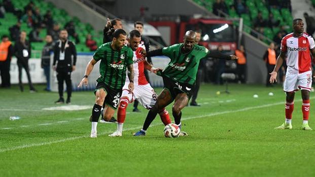 Sakarya'da gol sesi çıkmadı! Sakaryaspor - Sivasspor maç sonucu 0-0