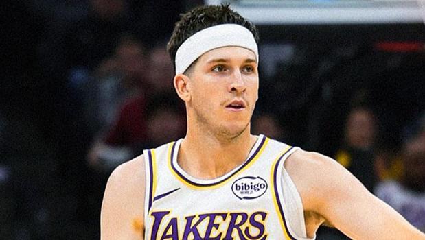 Austin Reaves scores 51 points to lead Lakers to victory