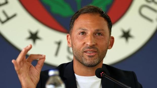 Domenico Tedesco, Fenerbahçe'de ilk derbisine çıkacak!