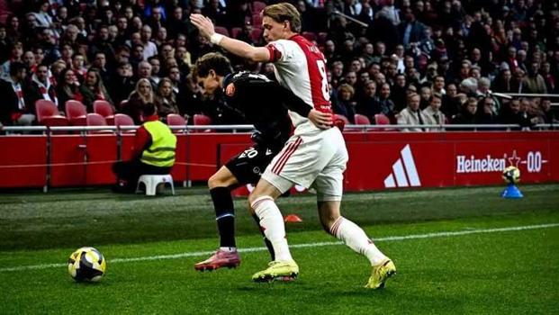 Ajax Galatasaray randevusu öncesi yine kayıp... Ajax - Heerenveen maç sonucu 1-1