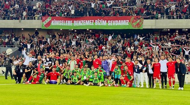 Karşıyaka namağlup liderliğini sürdürdü