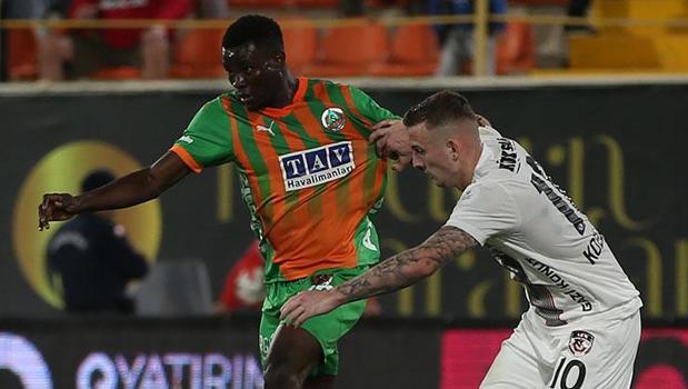Gaziantep FK deplasmanda istediğini bulamadı! Alanya'da puanlar paylaşıldı | Alanyaspor - Gaziantep FK maç sonucu: 0-0