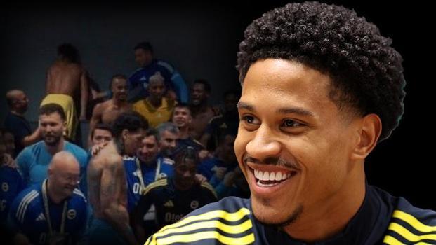 Jayden Oosterwolde'den gündem olan fotoğrafa açıklama: Tırmanmaya çalışıyordum