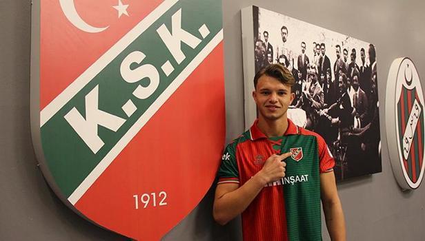 Karşıyaka'da Sadri Ege Dipci profesyonel oldu