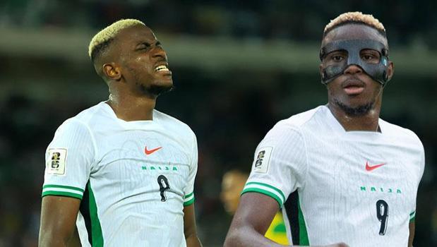 Gözyaşlarına hakim olamadı! Nijerya'ya Victor Osimhen'den kötü haber