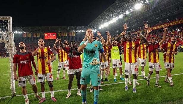 Göztepe'den dikkat çekici iç saha performansı