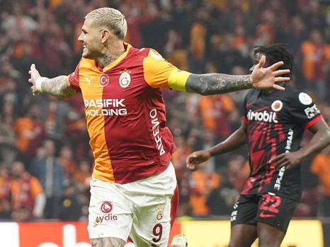 There is an offer for Mauro Icardi from River Plate!